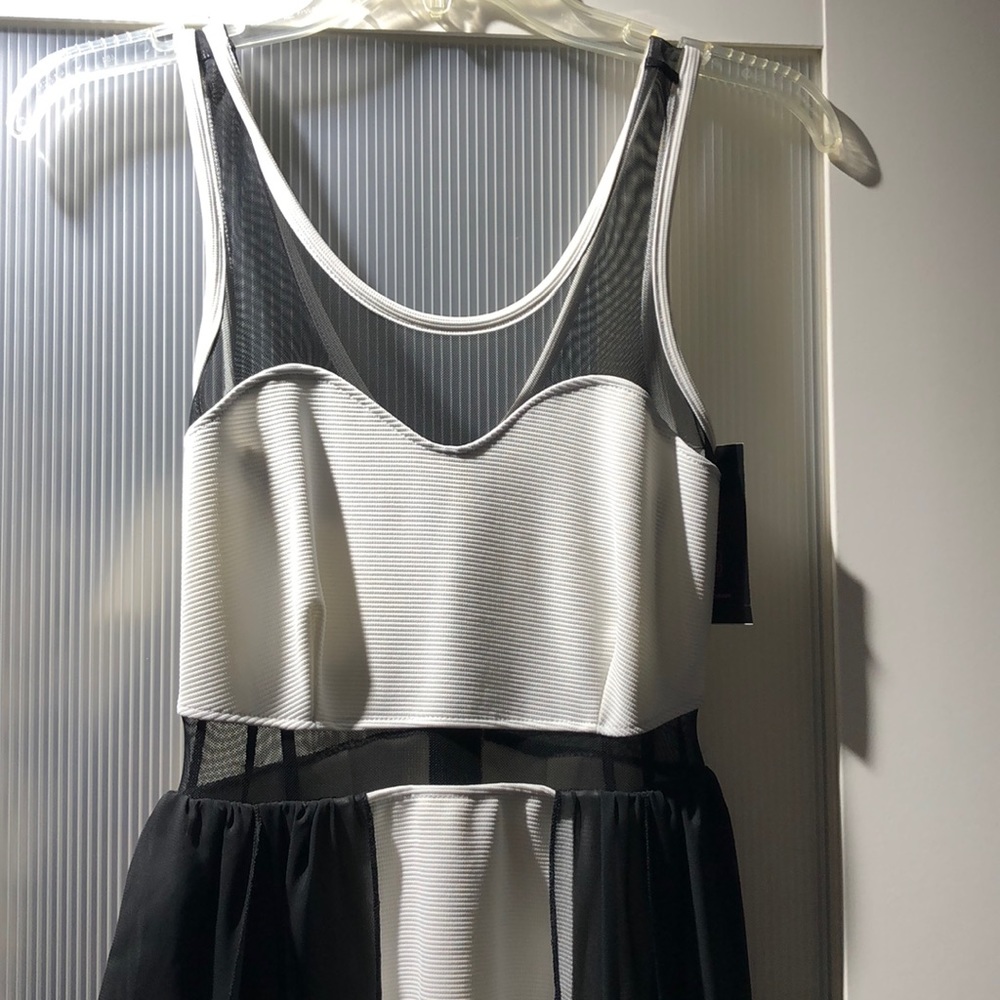 New Black and white tight high low dress